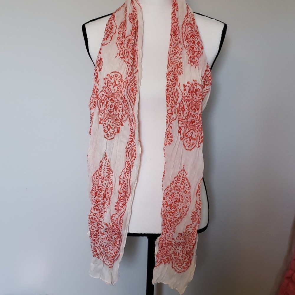 Super cute scarf